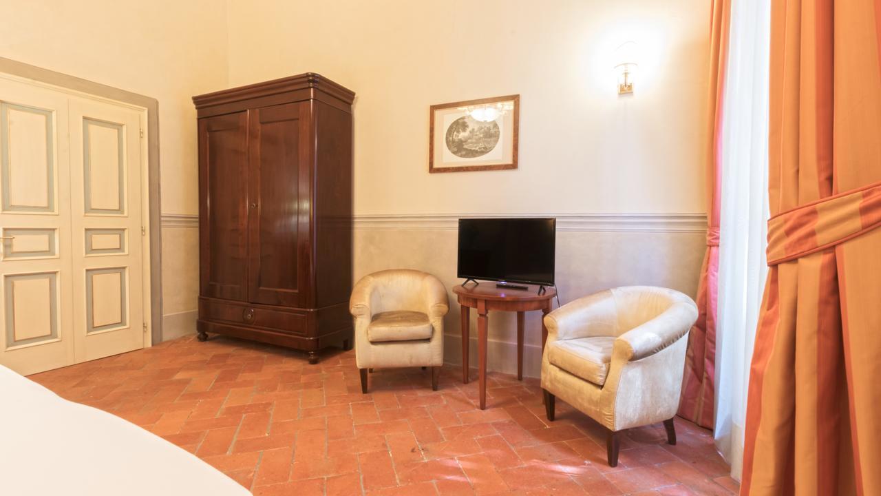 Badia Di Campoleone Villa Arezzo Habitación foto