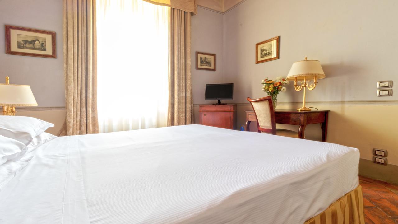 Badia Di Campoleone Villa Arezzo Habitación foto