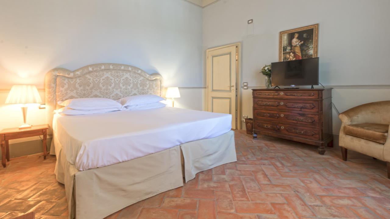 Badia Di Campoleone Villa Arezzo Habitación foto