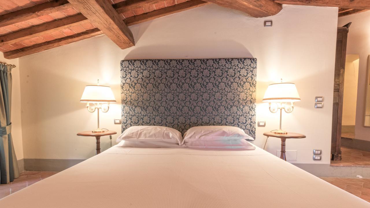Badia Di Campoleone Villa Arezzo Habitación foto