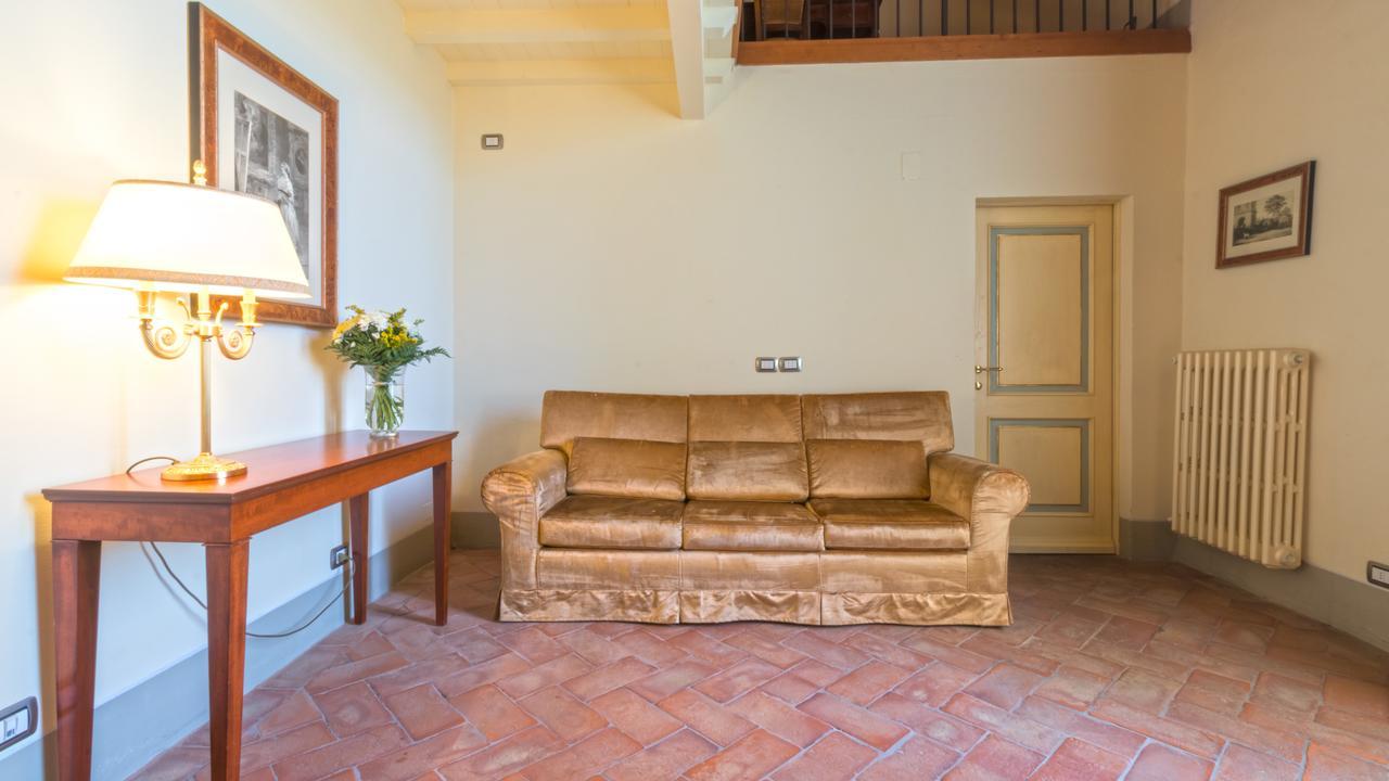 Badia Di Campoleone Villa Arezzo Habitación foto